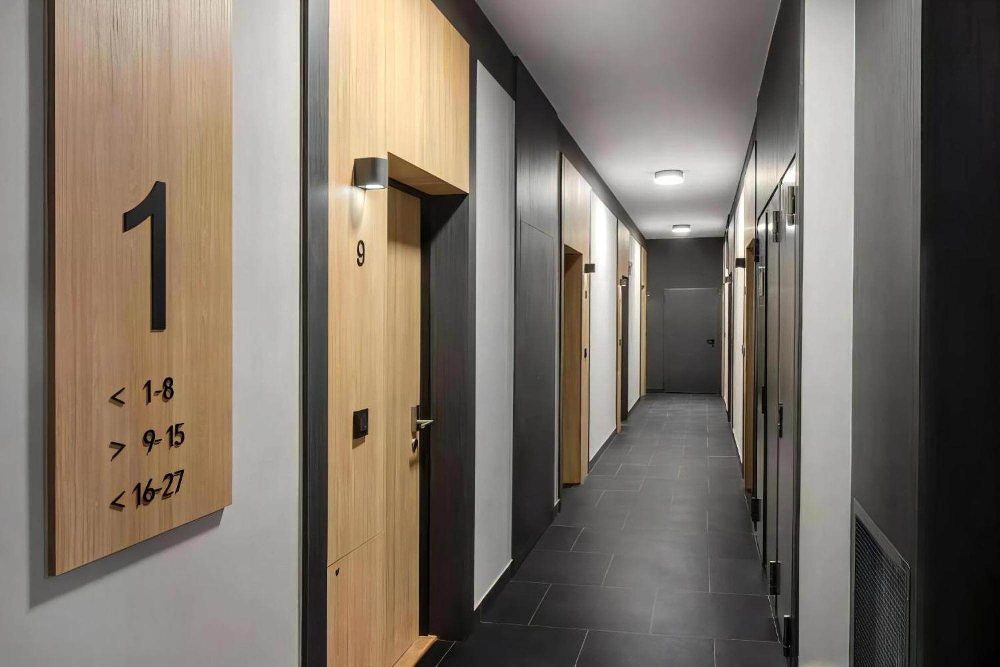 P17 Apartments Varsovie Extérieur photo